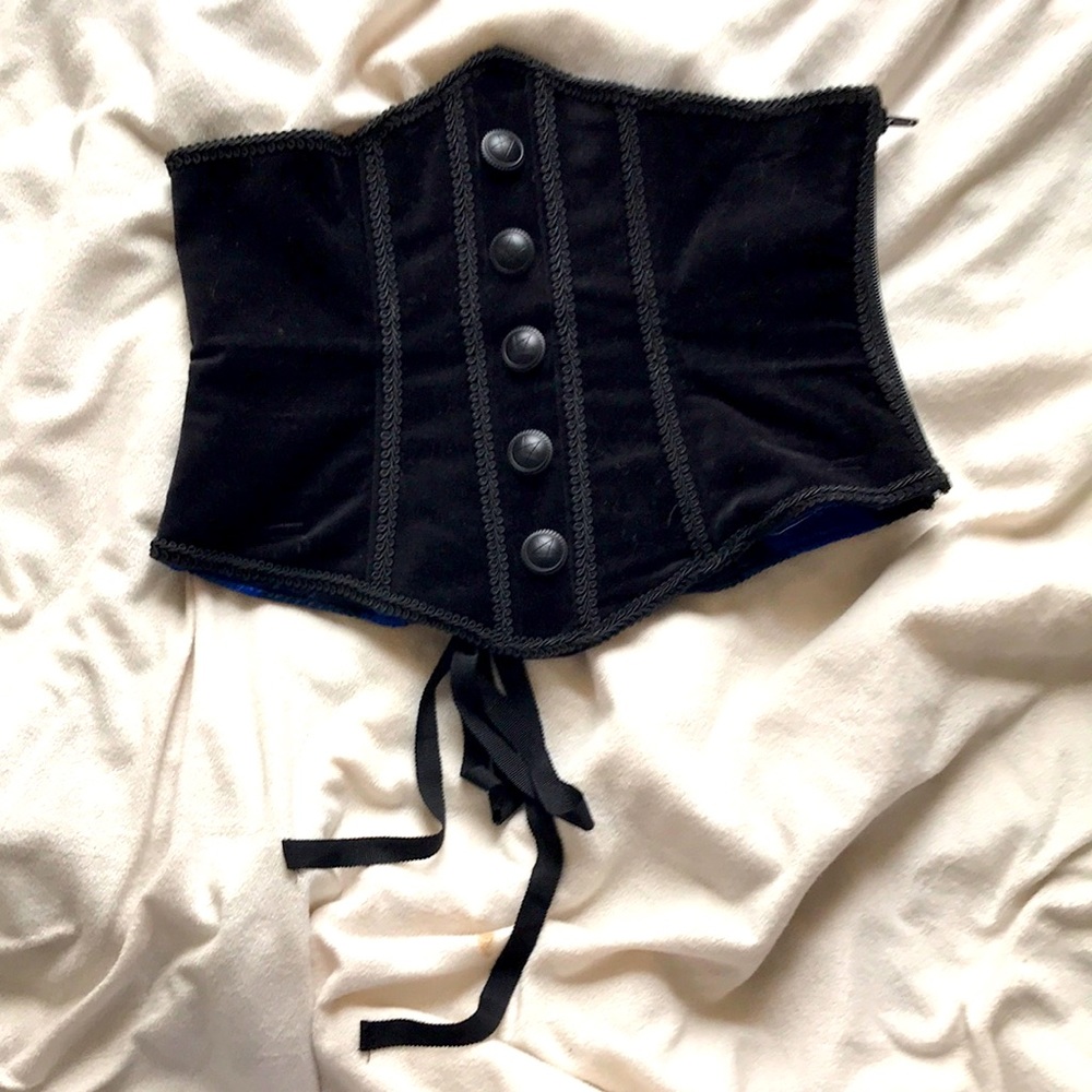 Blacklist XS Waist Cincher
